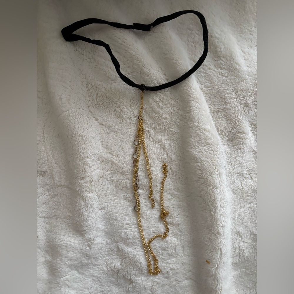 Elegant Black and Gold Women's thigh chain